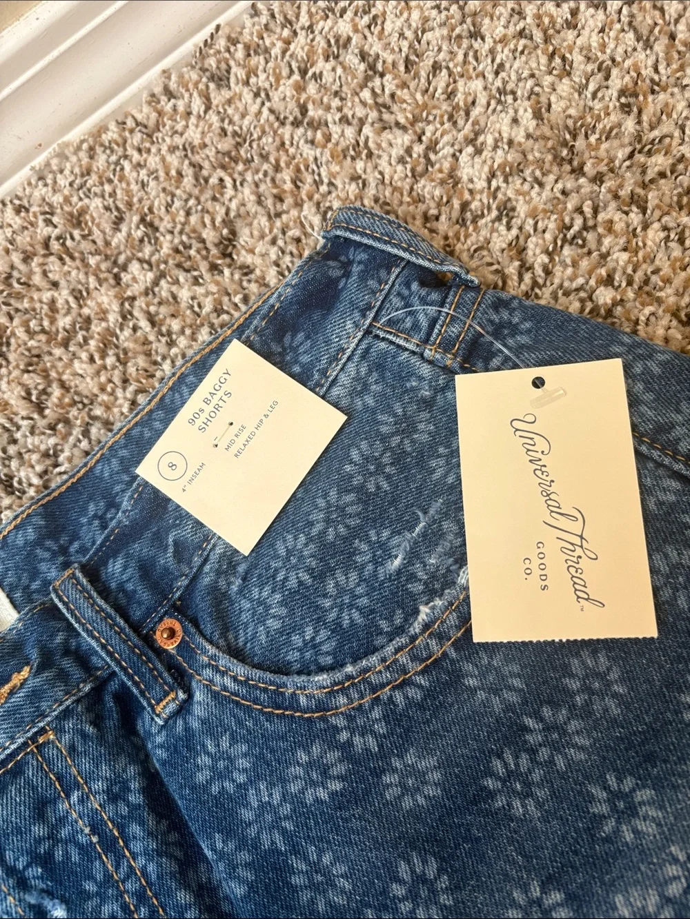 ✨NWT~Universal Thread Floral 90’s Baggy Shorts✨